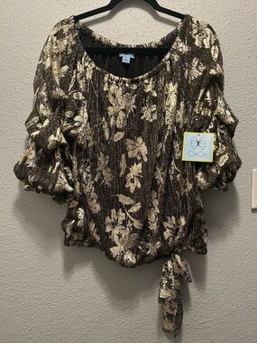 CeCe Brown with Gold Floral Tie-Hem Puff Sleeve Blouse
